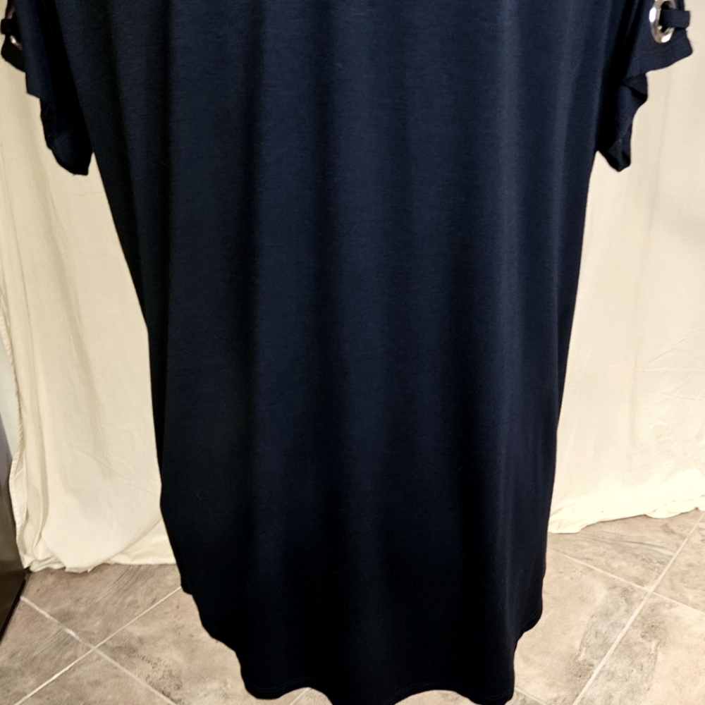 Cable & Gauge Black Open Sleeve Cold Shoulder Grommet Tunic Size M - Picture 7 of 9